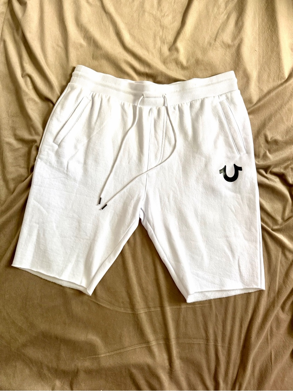 True Religion White Men's Logo Sweatshorts with Black Horseshoe XXL